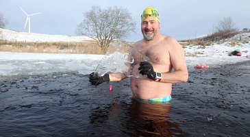 winter swimming in scotland - by greg hincks our Big Blue Guide